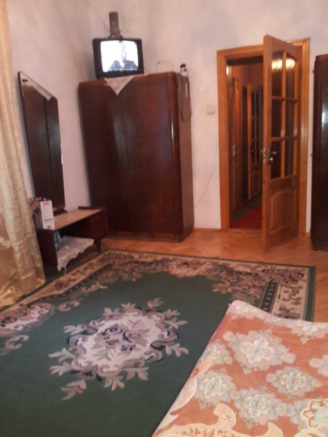Квартира Між Вокзалом І Центром Lvov Exteriér fotografie